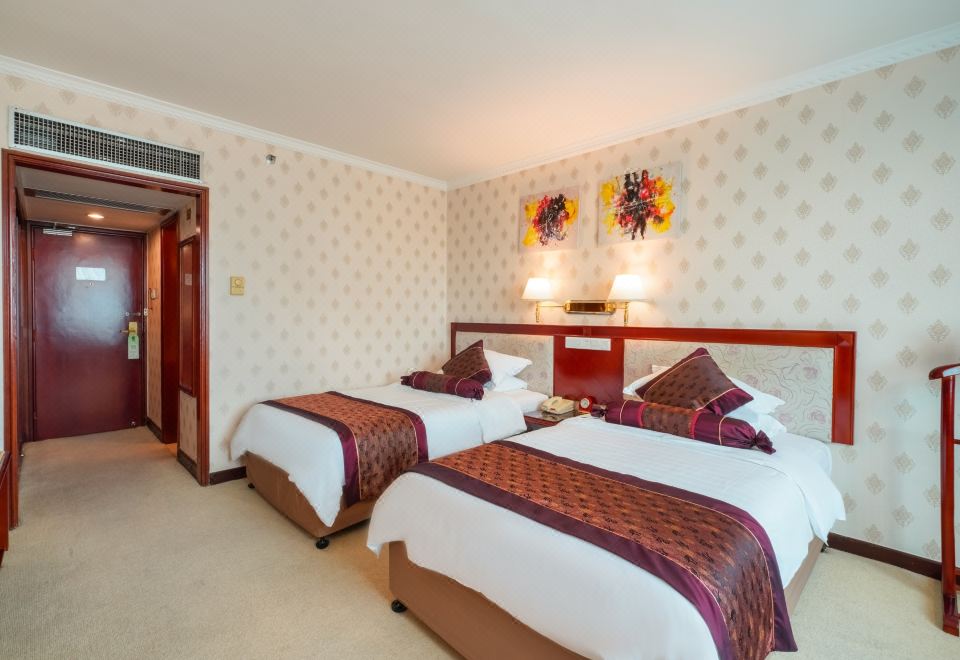Xiamen Huaqiao HotelDeluxe Room (2 Beds)