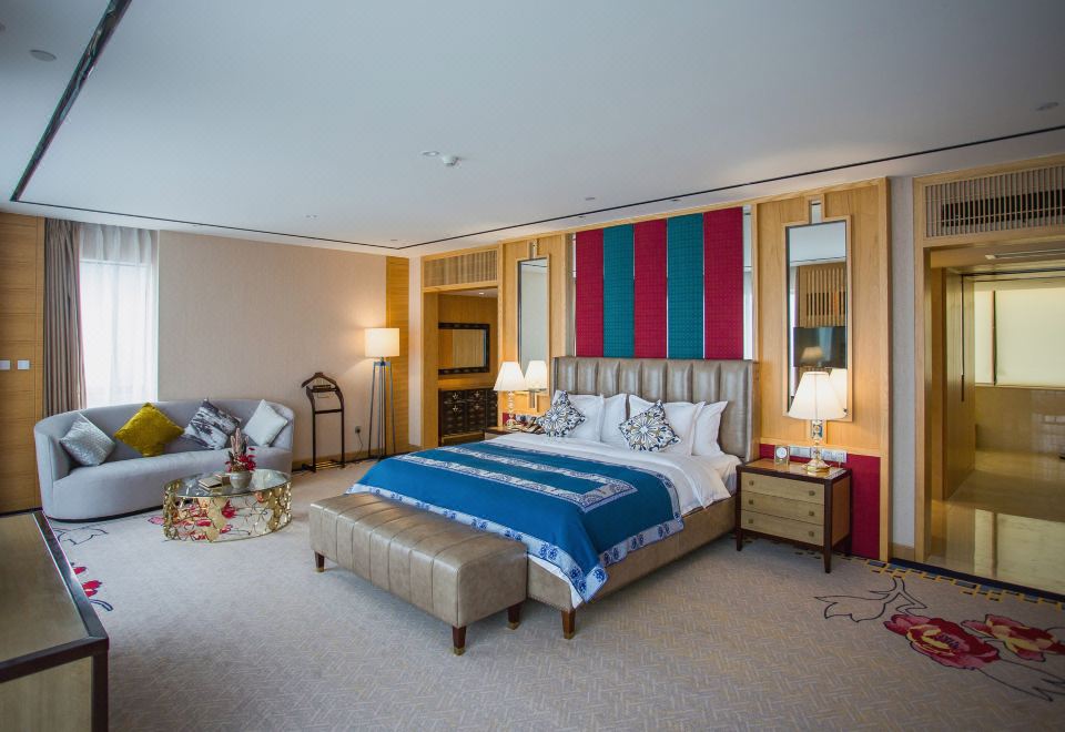 Gloria Grand Hotel JishouPresidential Suite