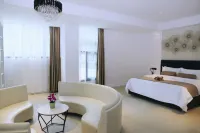 Kangding Liwan Yabuda Hotel