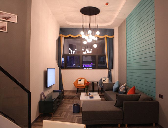 自由云·Loft家庭雙床大套房【洗衣機+小廚房+冰箱】