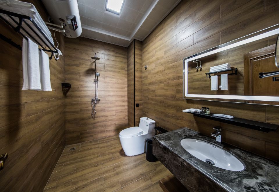 河景阳台大床房