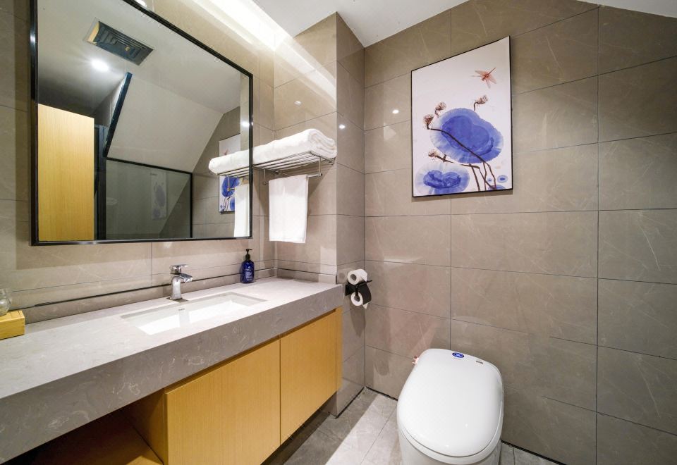 天际初晓·Loft家庭房（观星天窗+智能客控+智能马桶）