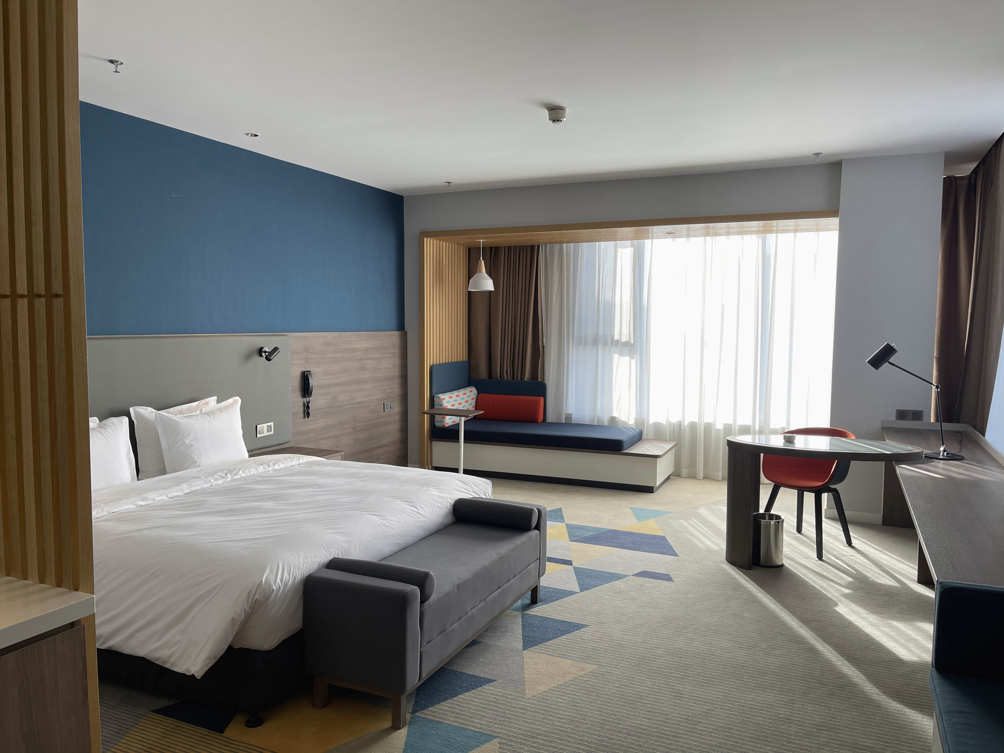 智选标准大床房