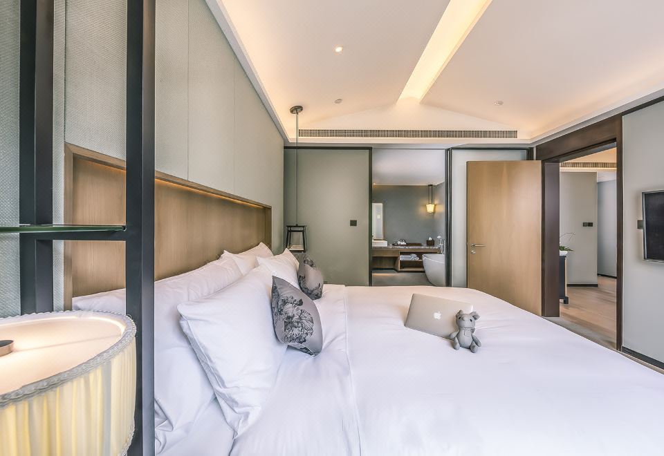 The Lucid Resort TiantaiScenic Lu Ting Featured Room