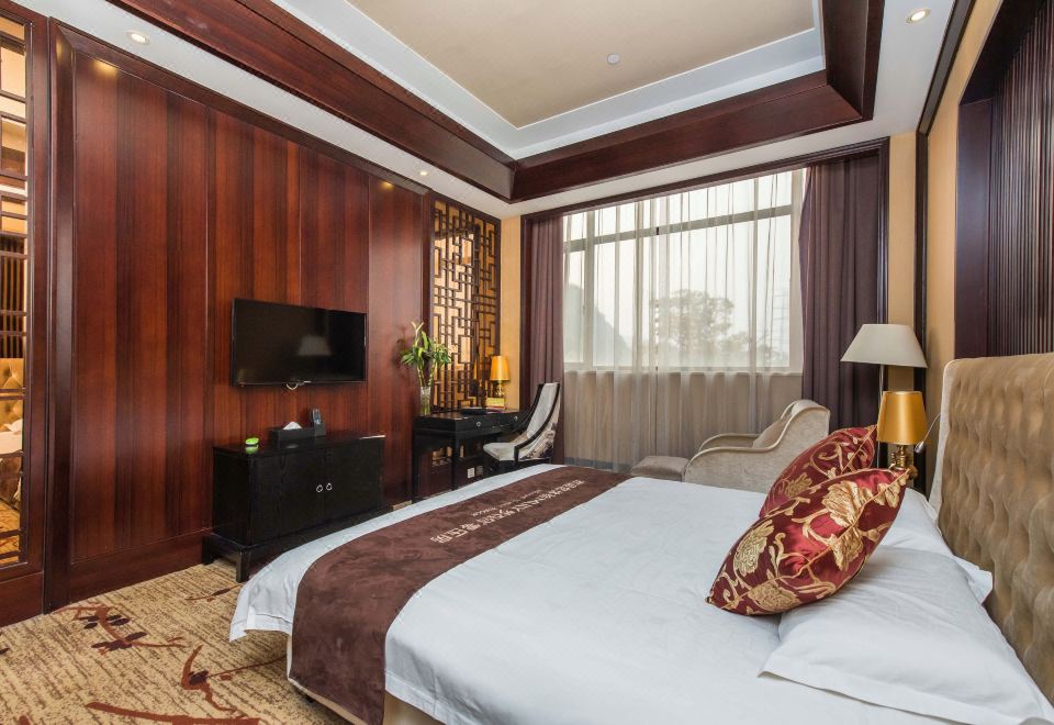 雅致豪华大床房