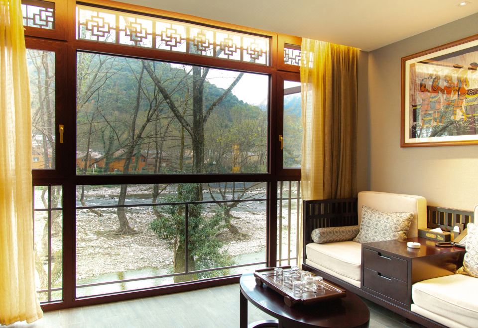 全景豪华地暖商务套房