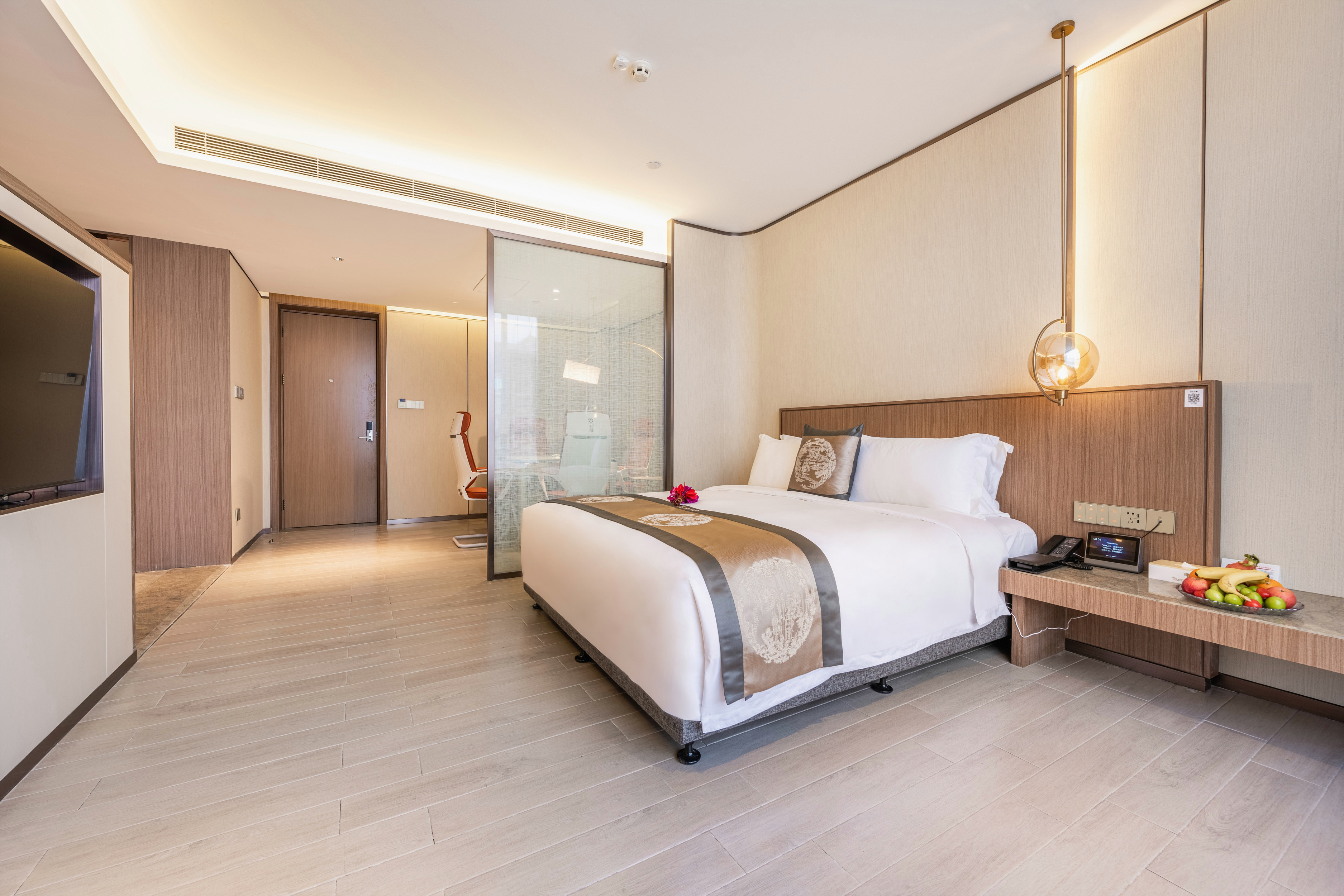 智享轻奢·浴缸套房（超大空间+浪漫浴缸）