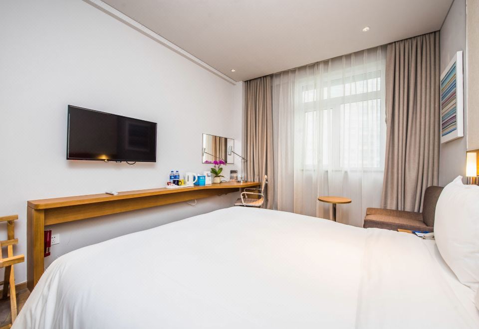 Holiday Inn Express SUZHOU NEW DISTRICT by IHGHigh Floor Superior Double Bed Room