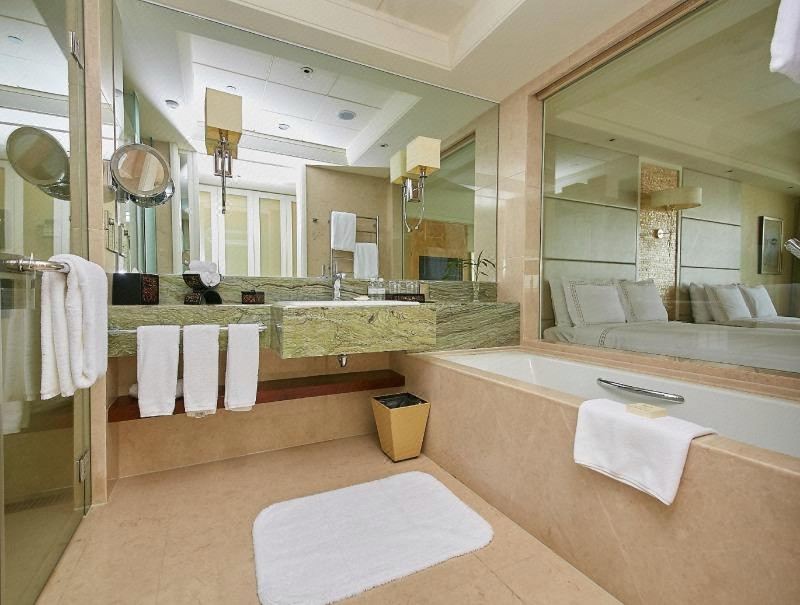 Fairmont Yangcheng Lake KunshanFairmont Garden View Room