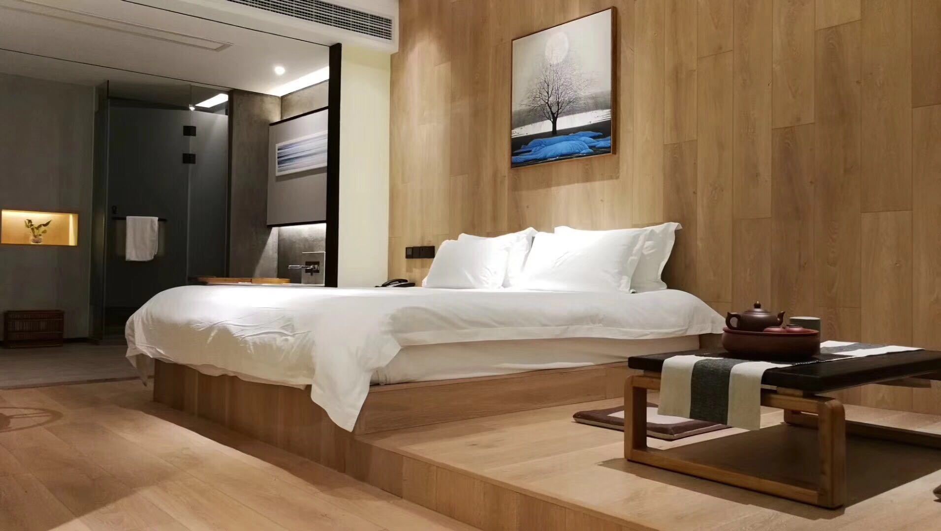 轻奢loft家庭套房