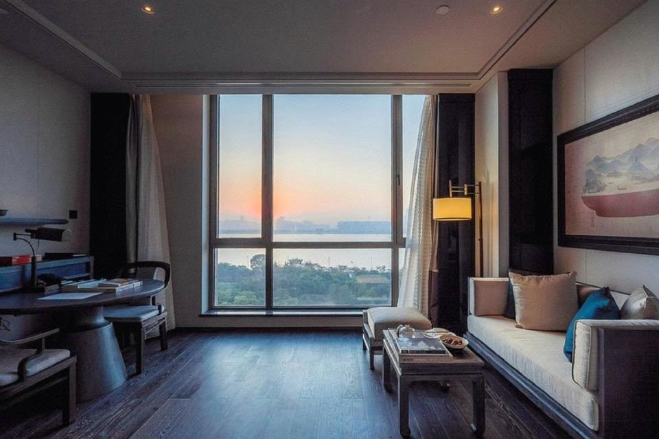 豪华江景双床房+一线大莲花江景