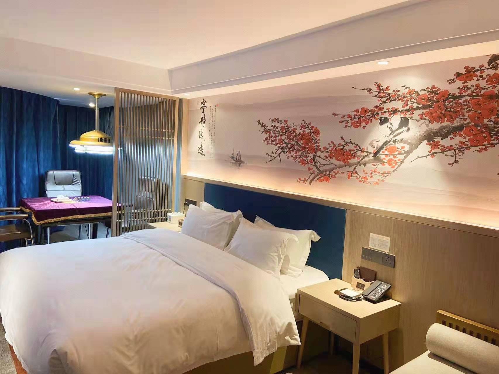 Guestroom - Double Occupancy (Double Bed) (Cards)