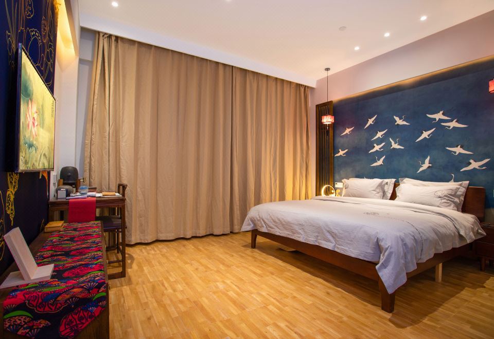 榜眼豪華大床房