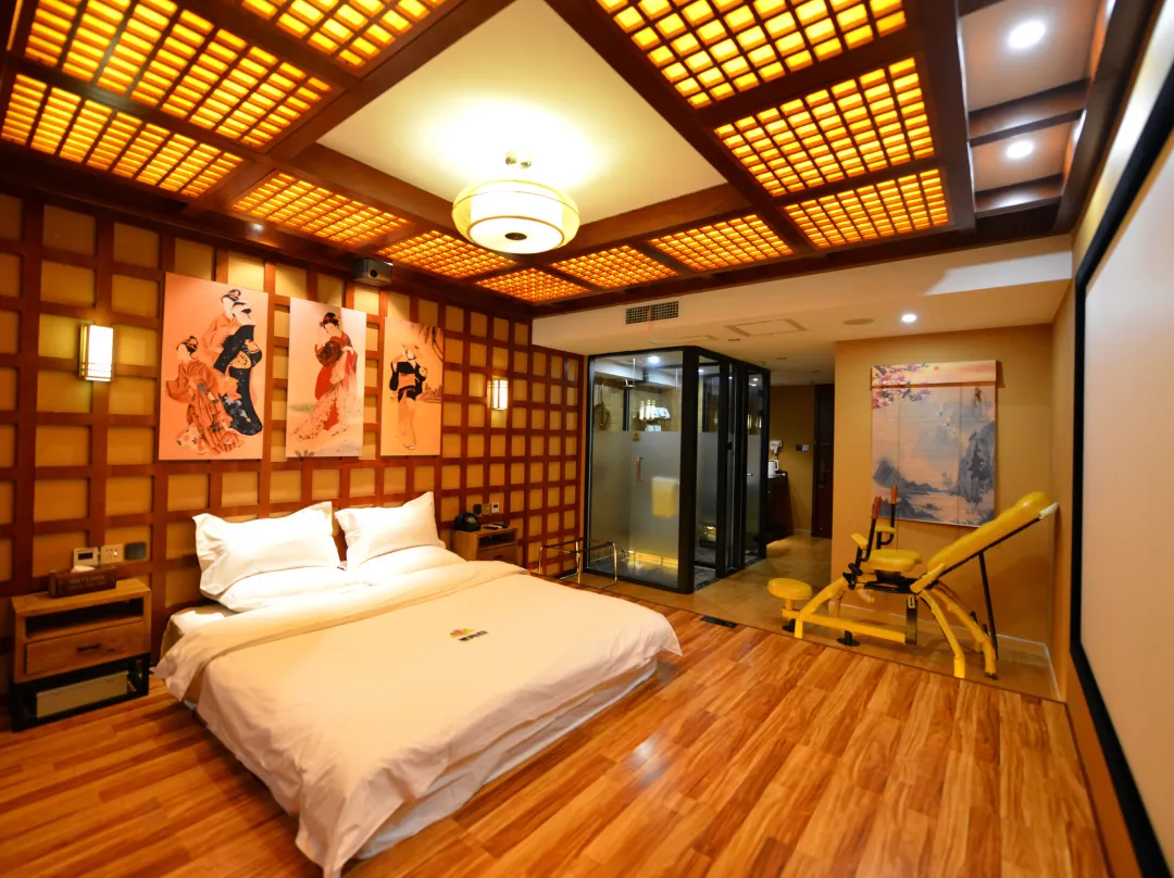 Yang Qingchun Theme Hotel - Taiyuan