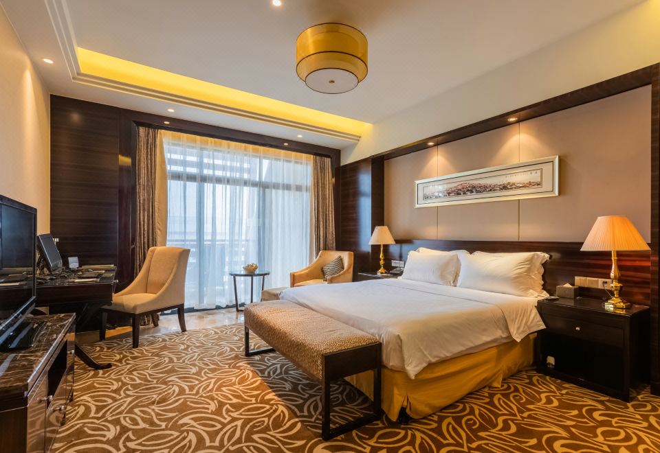 Jiangsu Yunhu International Conference CenterFamily Suite