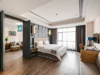 Rongting Holiday Inn Luoping Hotels in Luopingxian