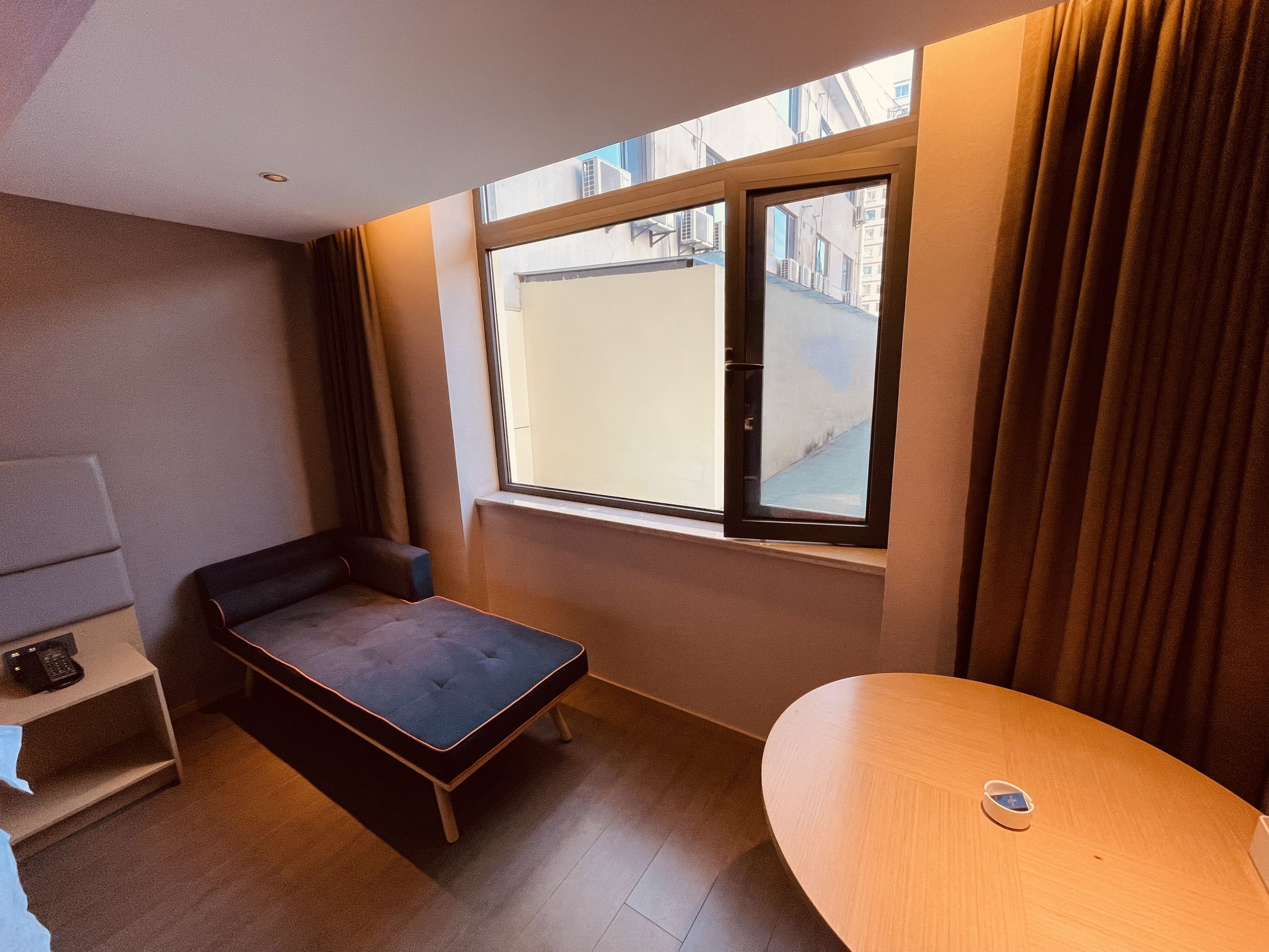 智慧优选大床房（电视投屏·零压床垫·智能声控·中央软水）