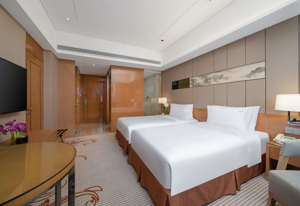 假日豪华双床房（享都市夜景）