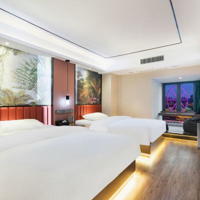 摩天輪景觀雙床房（歡樂谷全景） MMH•輕奢酒店（重慶歡樂谷店）優惠