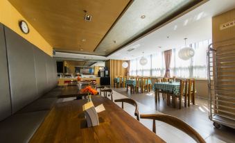 Jinjiang Inn(Tangshan Daxue Road) - Housity
