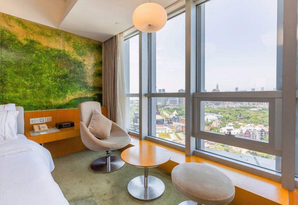 行政豪华大床房