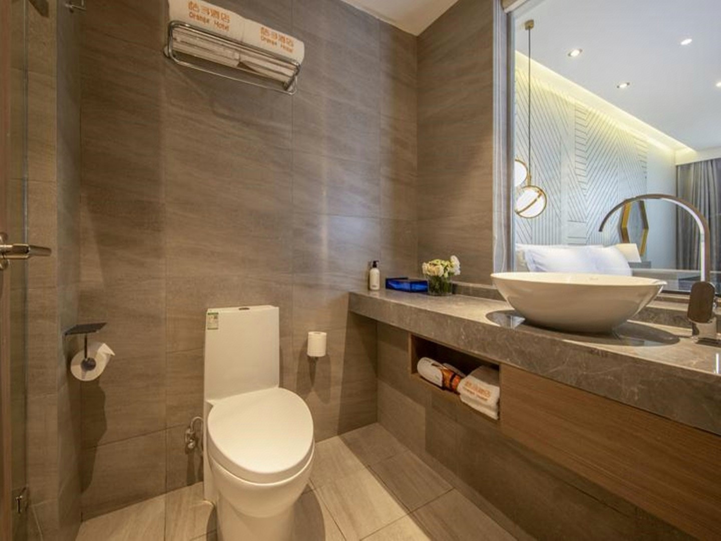 精选大床房（小冰箱）