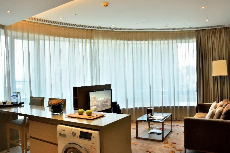 One-Bedroom Deluxe Suite