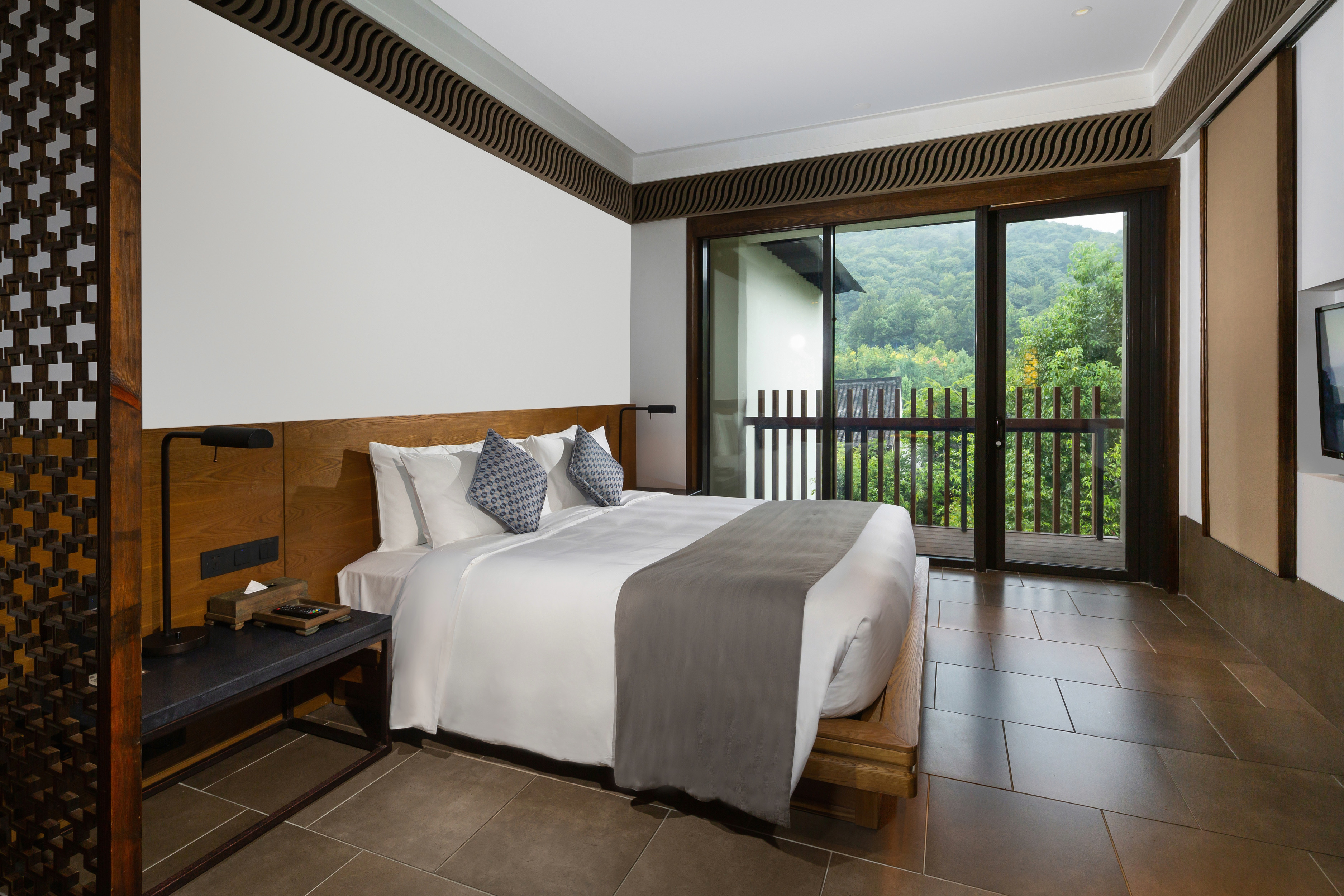 宛委阁大床房丨景观露台