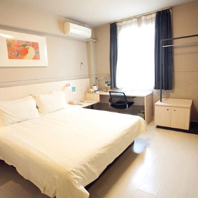 標準大床房 錦江之星（岳陽火車站店）優惠