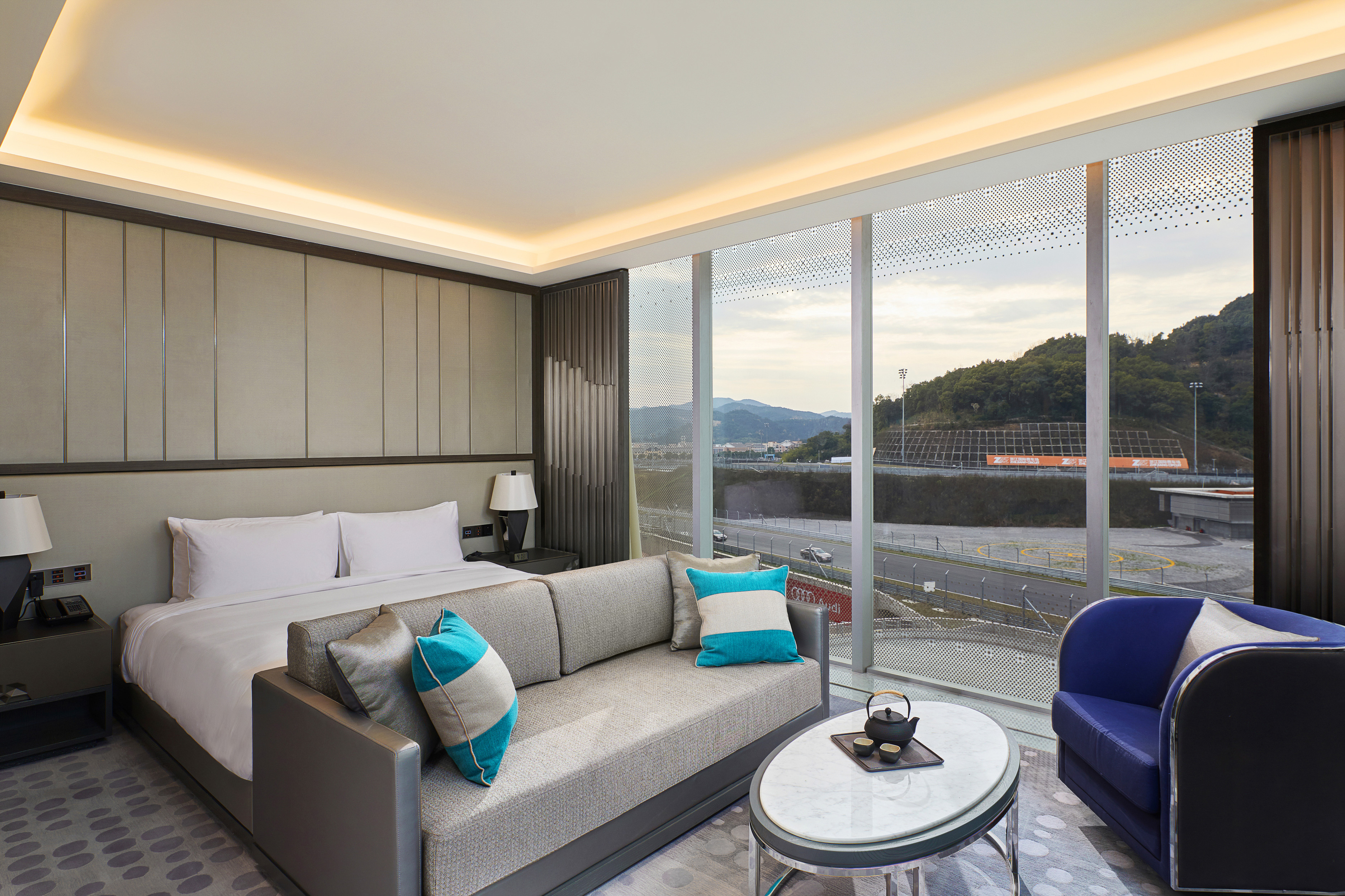 赛道豪华大床房