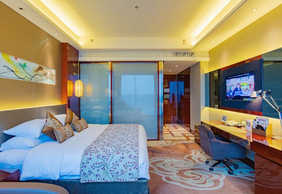 高空行政大床間（超大落地觀景窗+無限夜景）