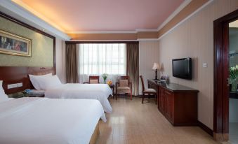 Vienna Hotel (Nanchang Railway Station Dinggong Road South Metro Station)