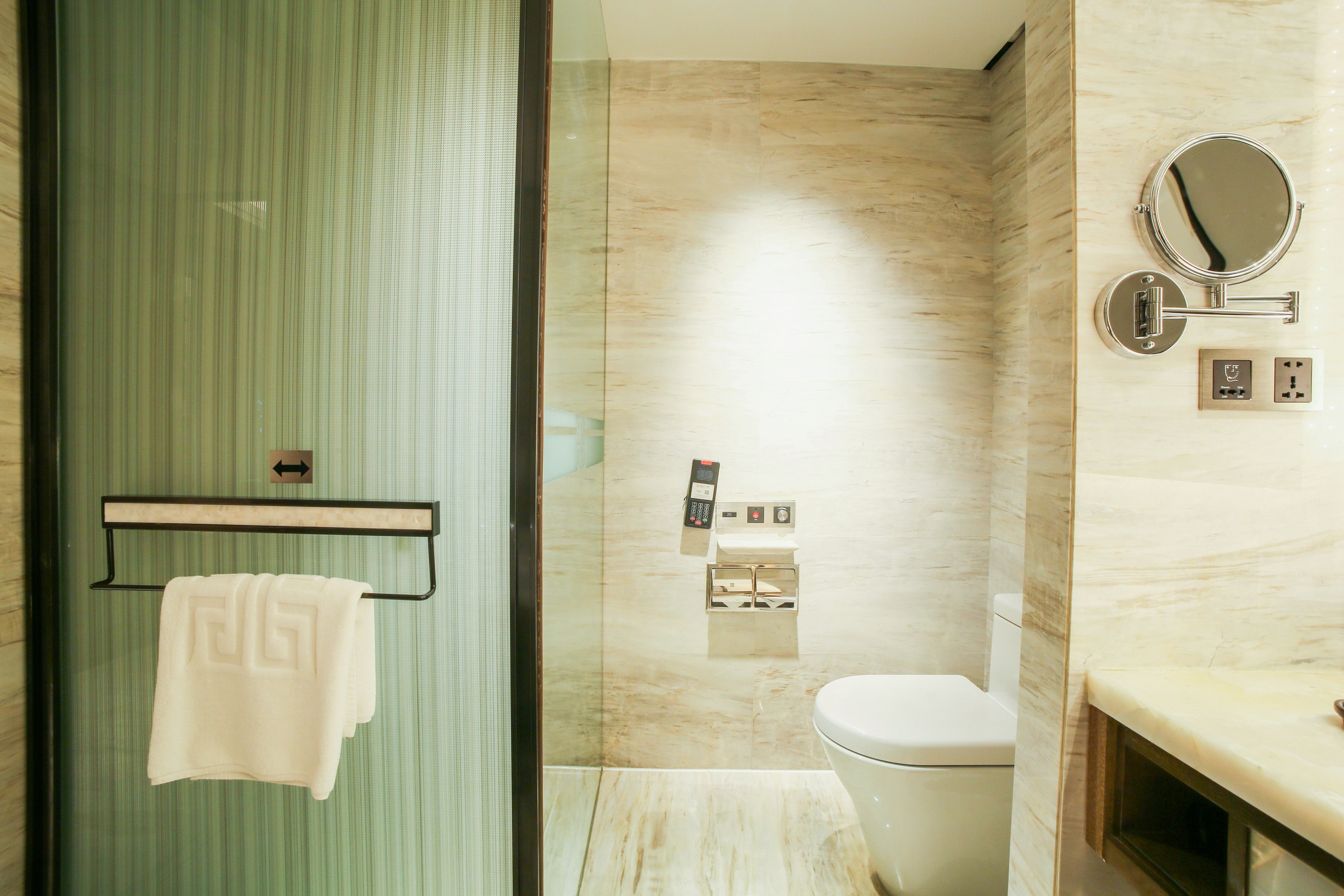 豪华城景双床房