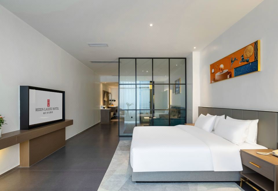 Sunshine Suite