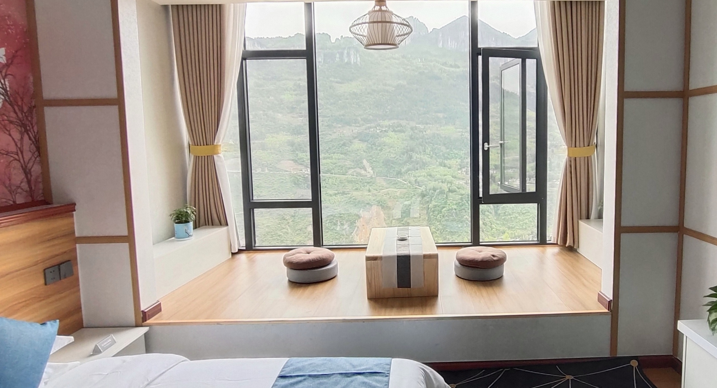 日式榻榻米大床房