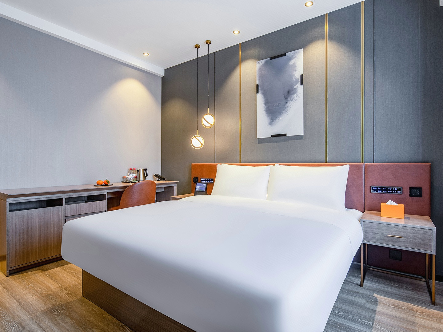 精致大床房（电视投屏+小冰箱+恒温马桶）