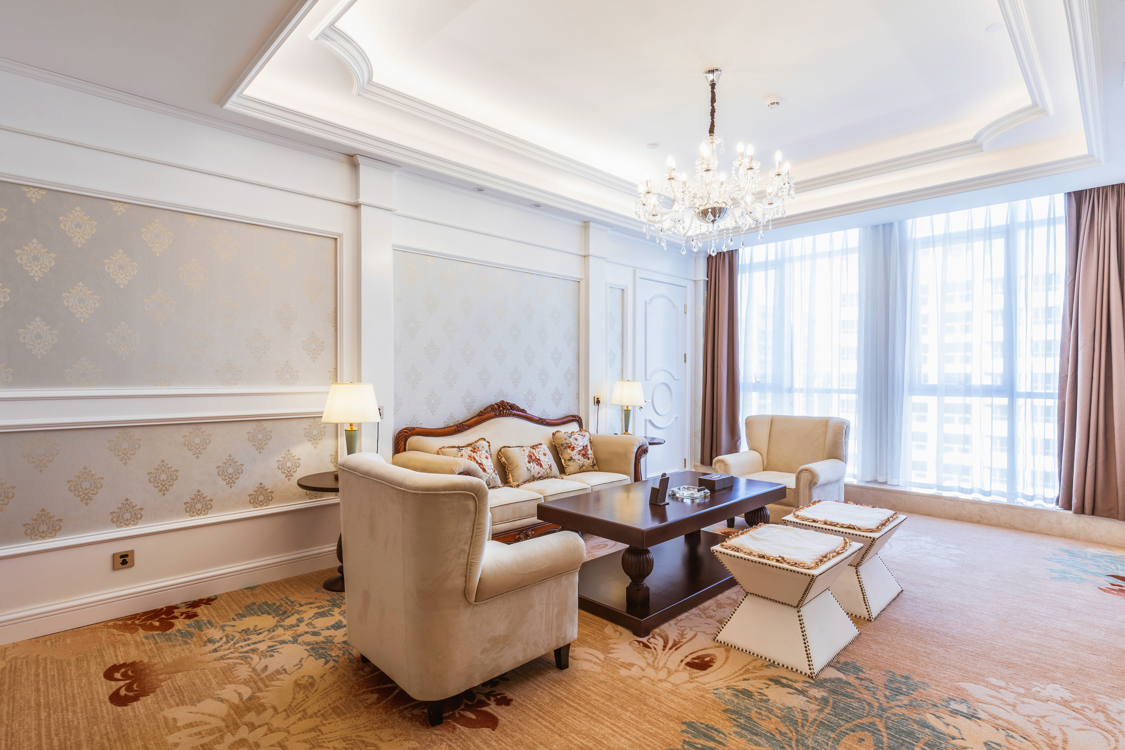 行政套房（小冰箱+智能马桶）