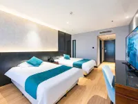 Grey Whale Smart Hotel (Baoding Train Station) Hotels in Baoding