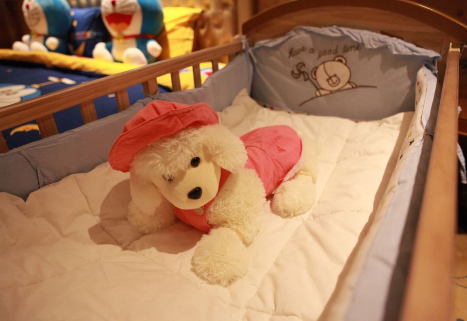 行政主题小童房