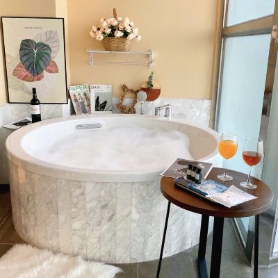 泡泡浴豪華套房 下川島怡和四季酒店優惠