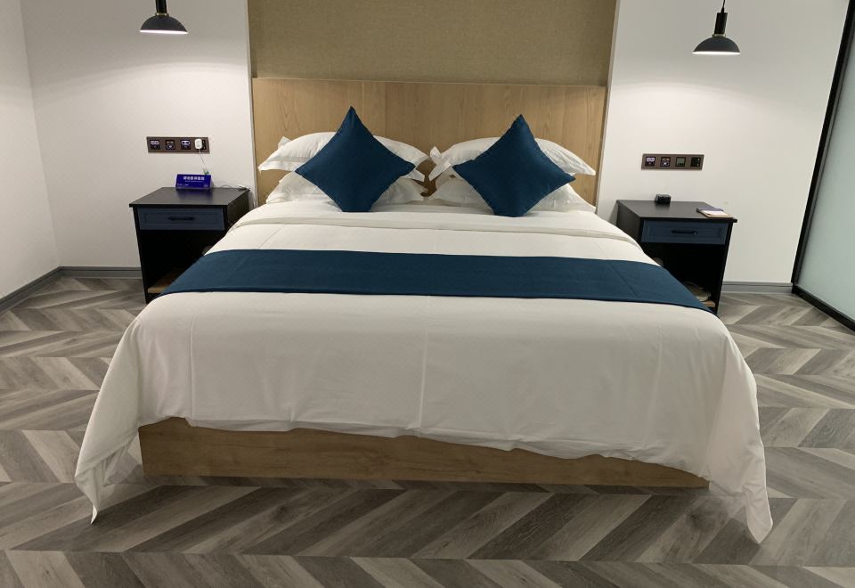 自由夢·Loft粉紅滑梯大套房【洗衣機+小廚房+冰箱】