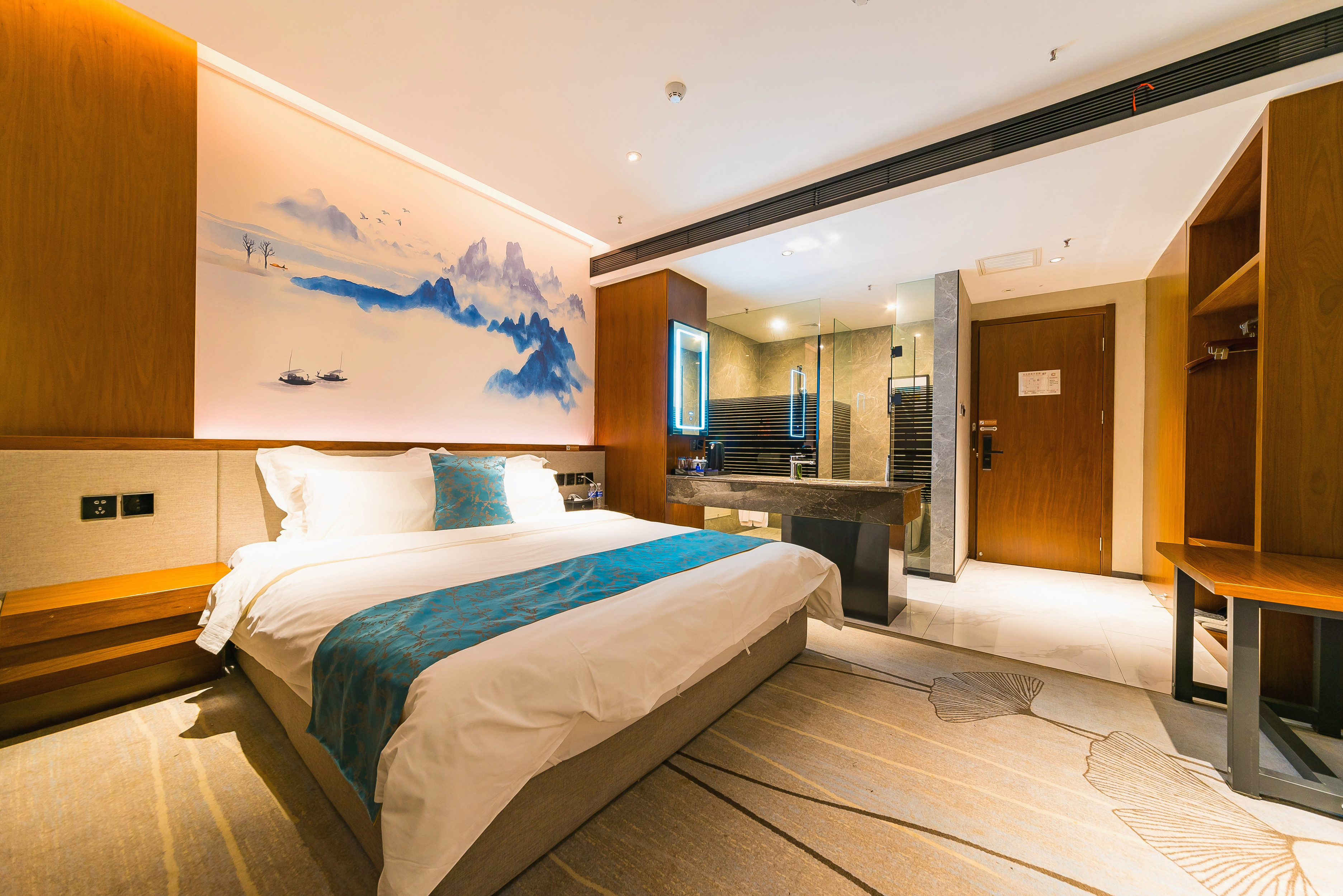 精品大床房【大空间+全屋地热+安静私密】