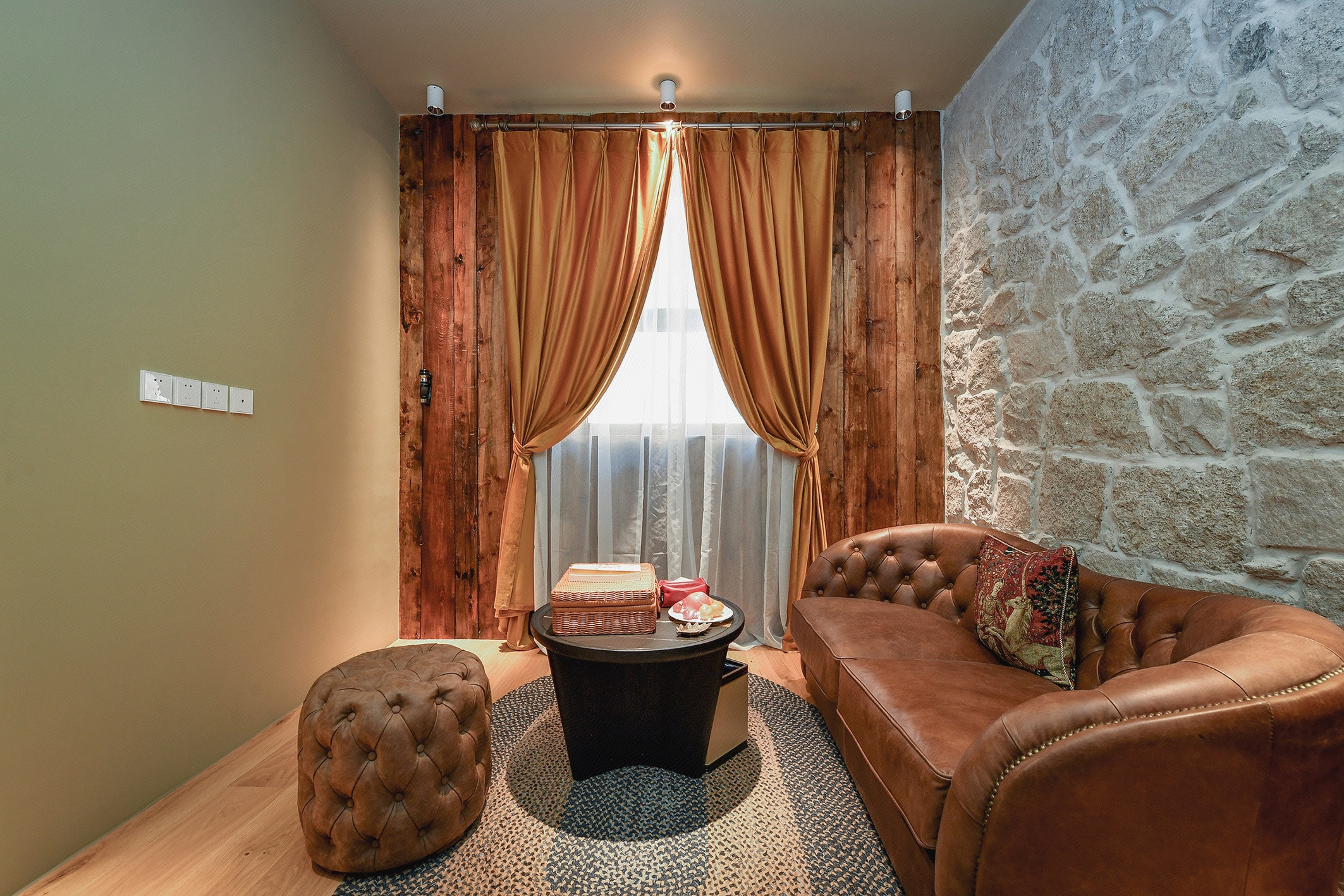 山景石楼精品套房