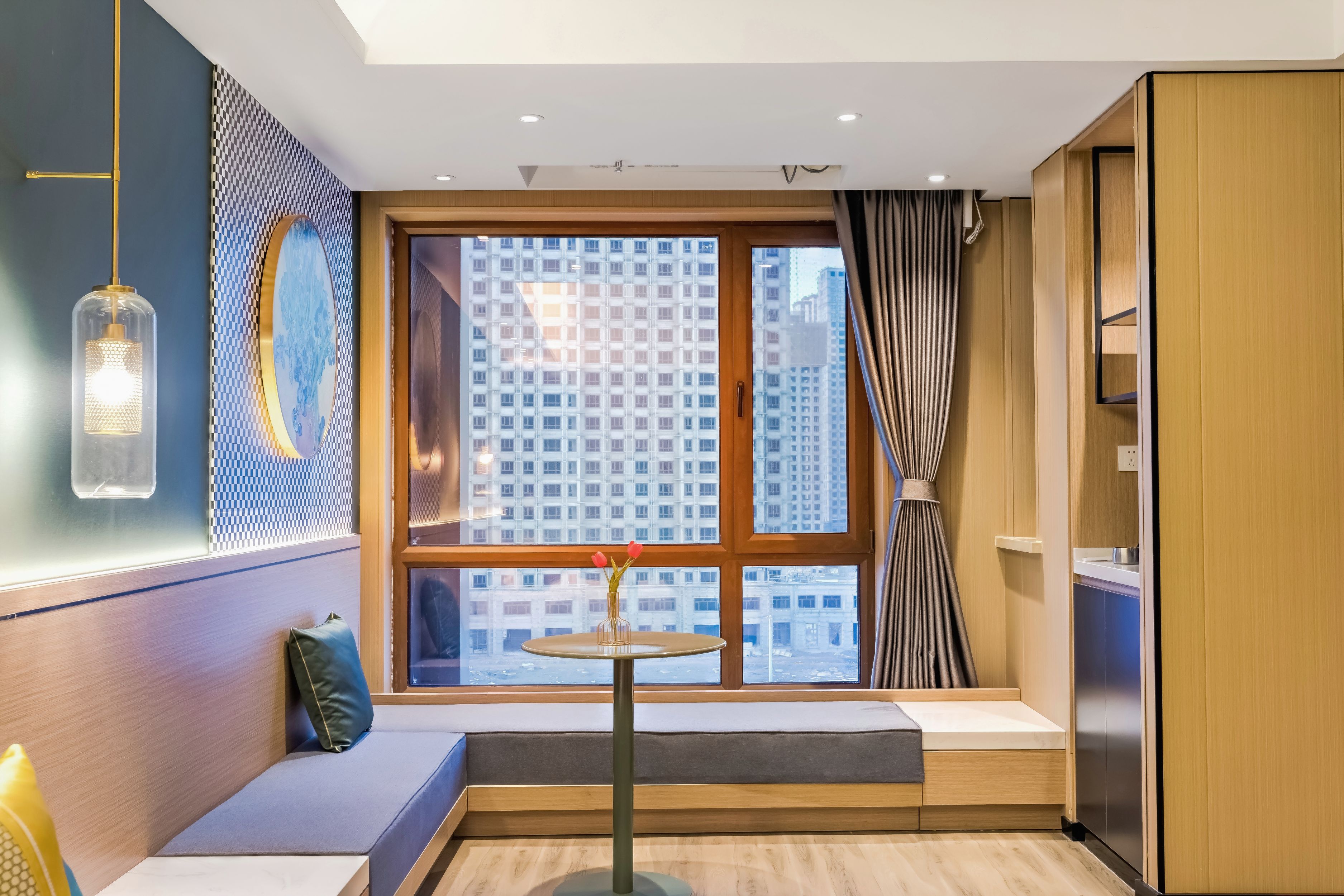 『轻呈』影音大床房（巨幕投影+零压床垫）