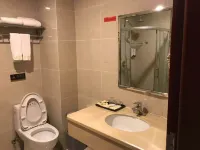 Macheng Tiancheng Business Hotel (Cultural Town)
