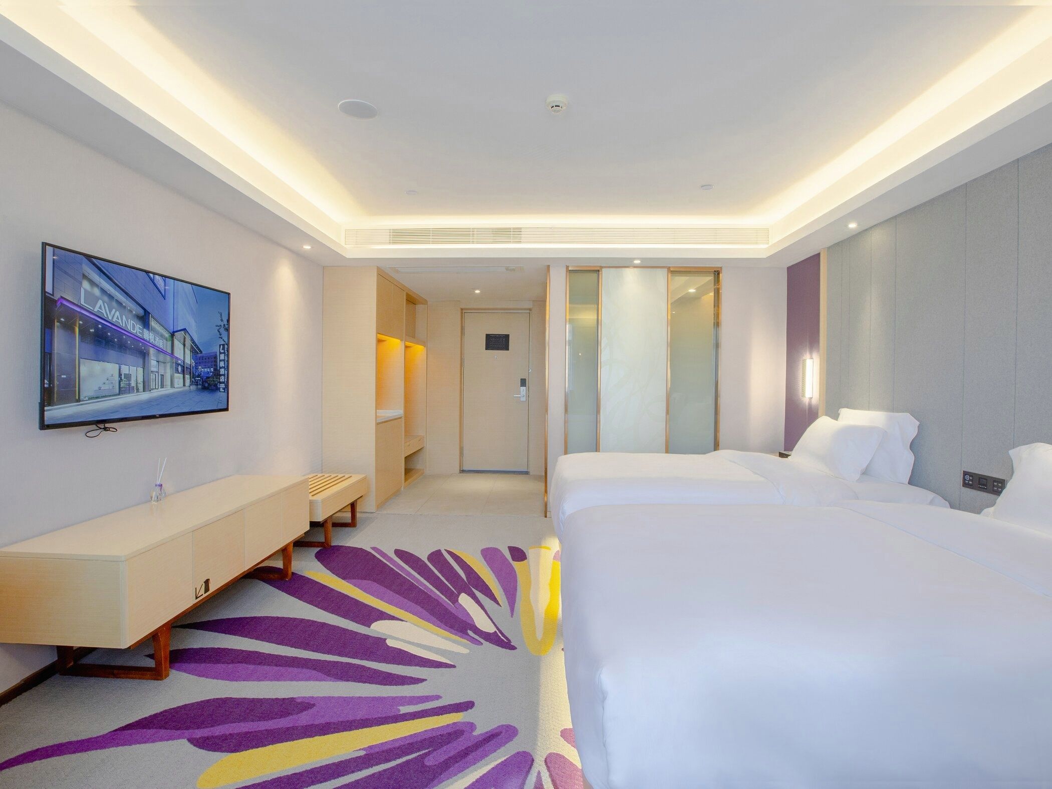 商务智能双床房（手机投屏+蓝牙音响+舒适办公+安静）