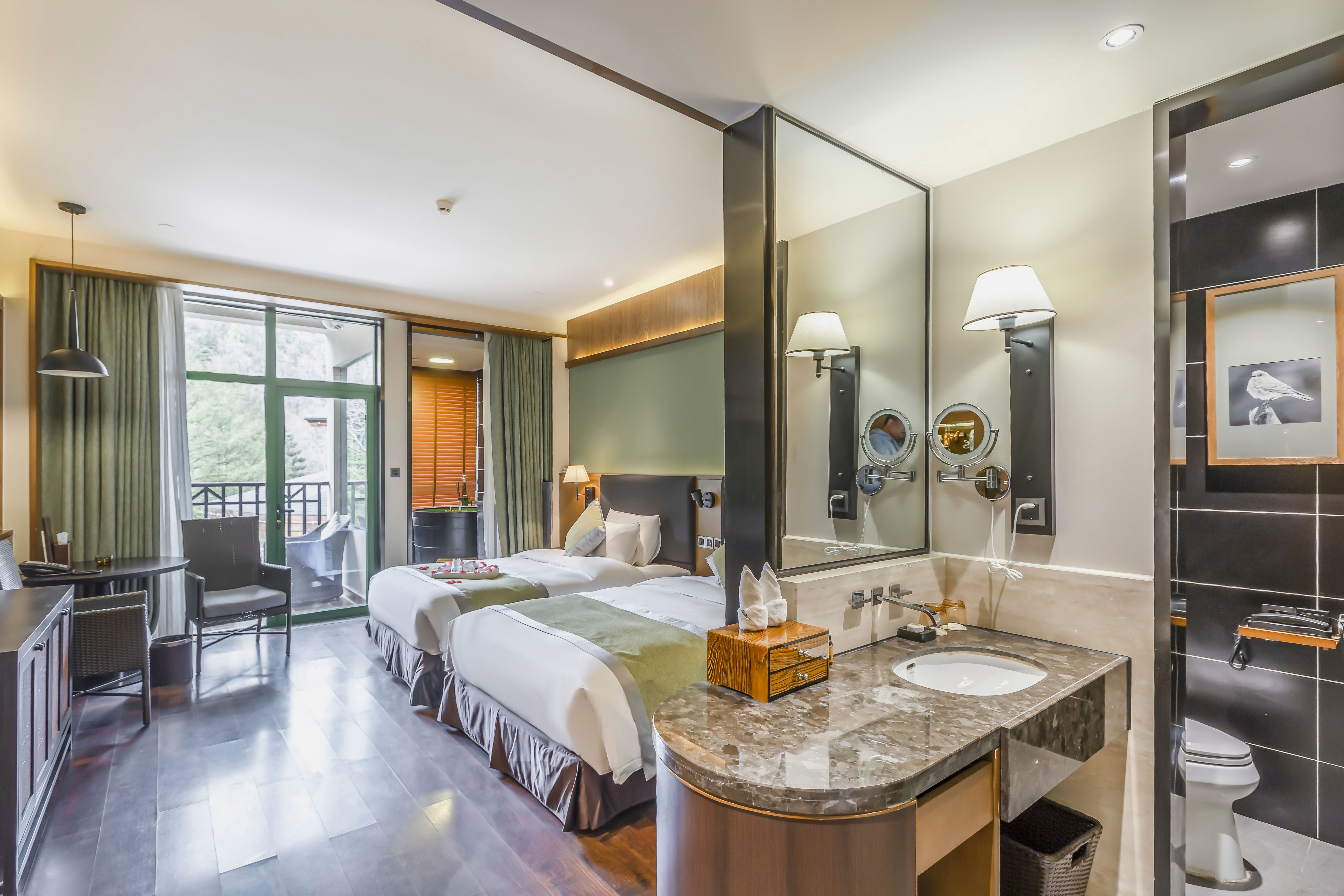 至尊标间（有阳台）