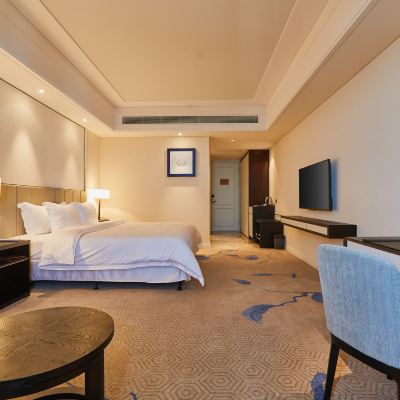 海景大床房 湛江明粵公寓優惠