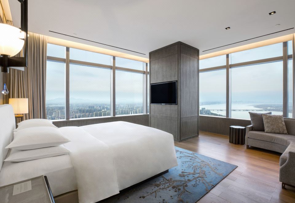 Park Hyatt HangzhouPark Hyatt Suite