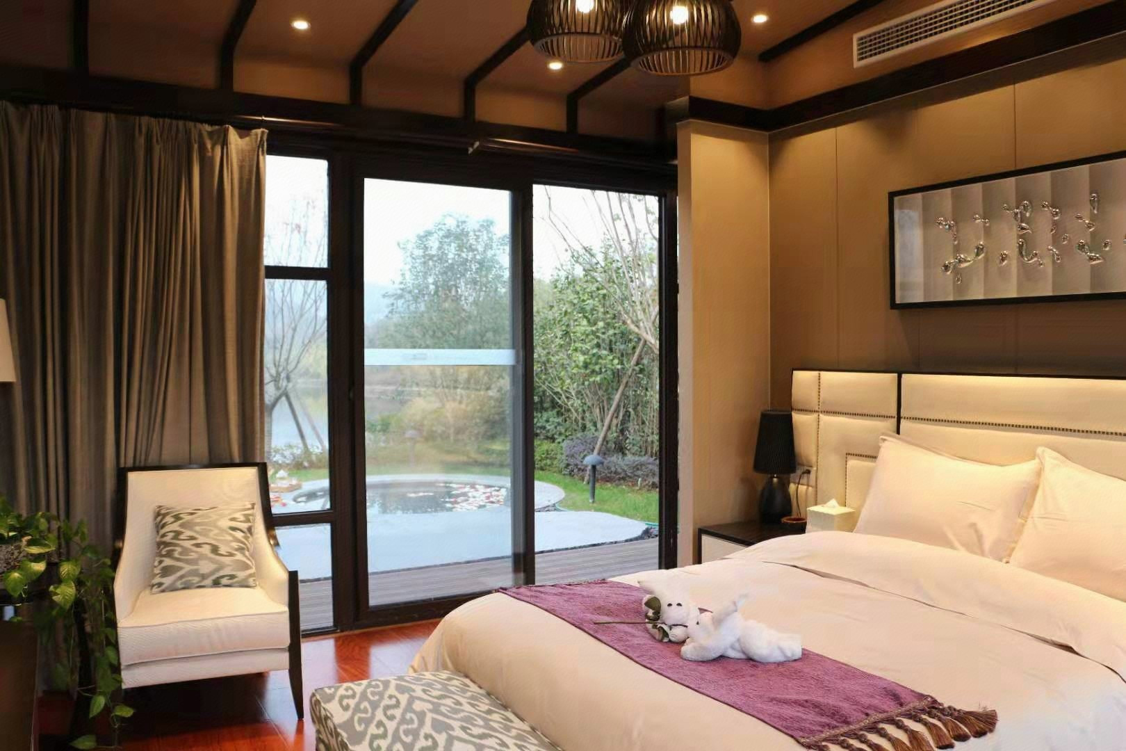 Rsun the Lakefort Hotel庭院私汤大床房